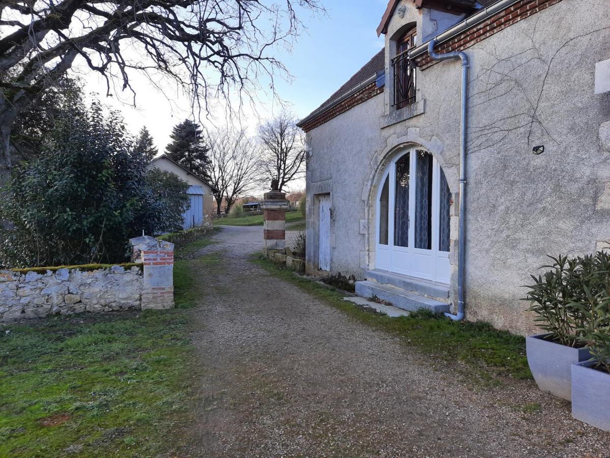 Villa Du Cerf Thibault Le Blanc Exterior photo
